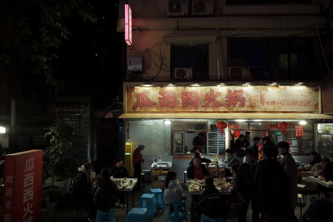 重庆同城配送效率优化:中织盛商贸仓储物流解决方案解析
